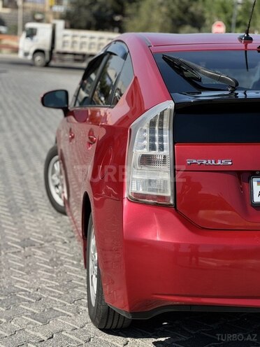 Toyota Prius-6