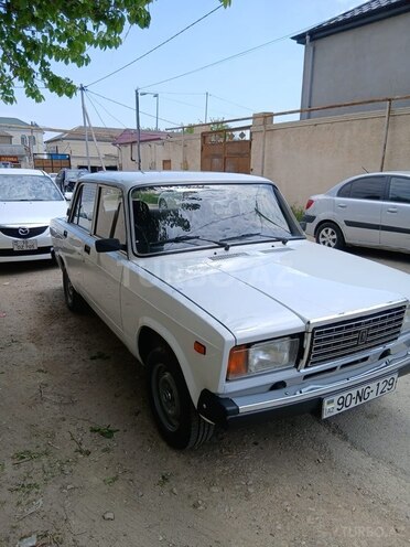 LADA (VAZ) 2107-11