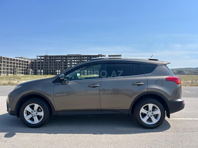 Toyota RAV4-3