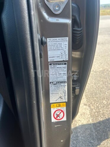 Toyota RAV4-5