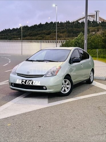 Toyota Prius-1