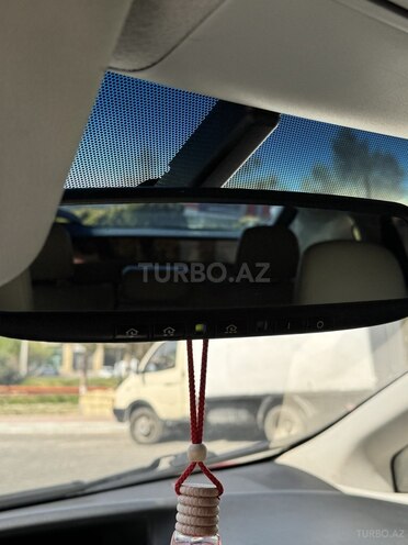 Toyota Prius-16