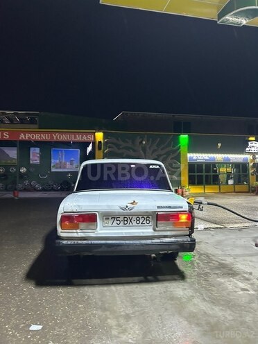 LADA (VAZ) 2107-9