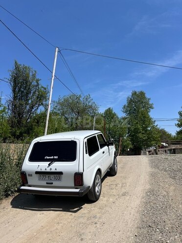 LADA (VAZ) Niva-10