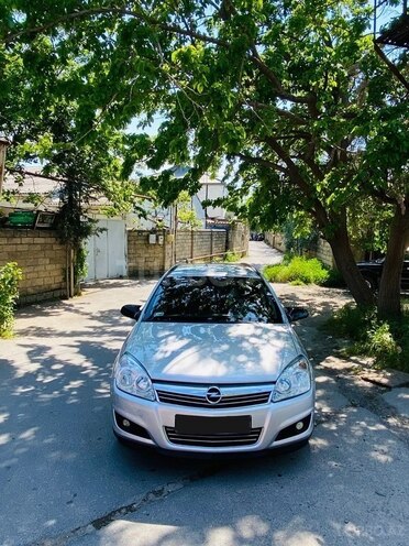 Opel Astra-2