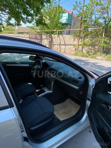 Opel Astra-15