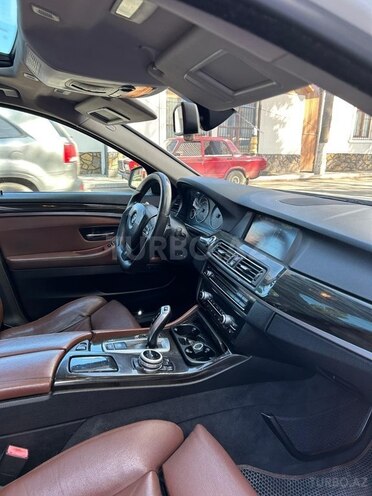 BMW 528-8