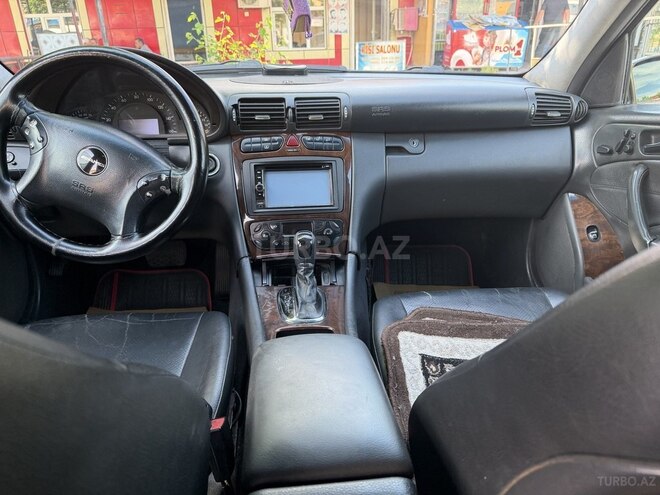 Mercedes C 320-5