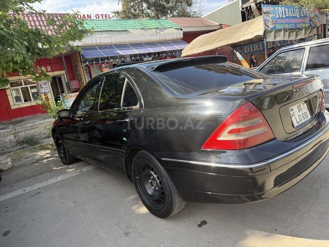 Mercedes C 320-4