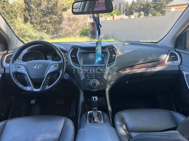 Hyundai Santa Fe-9