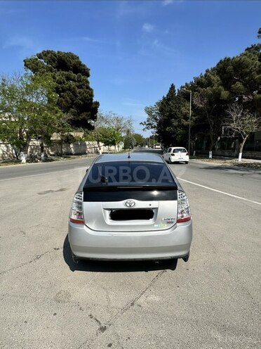 Toyota Prius-6
