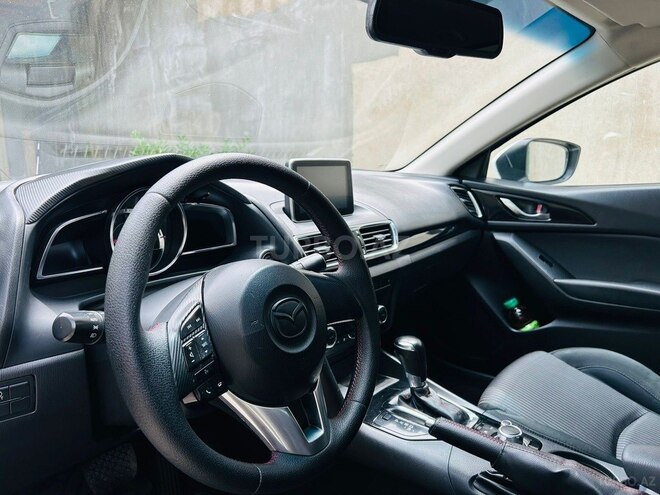 Mazda 3-4