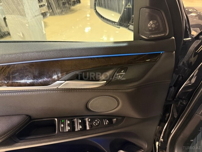 BMW X5-10
