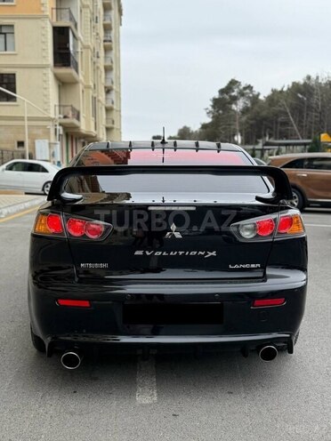 Mitsubishi Lancer-5