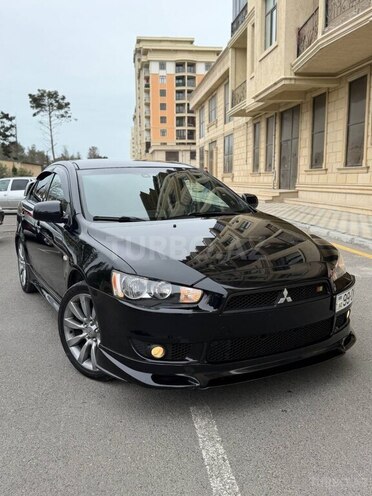 Mitsubishi Lancer-4