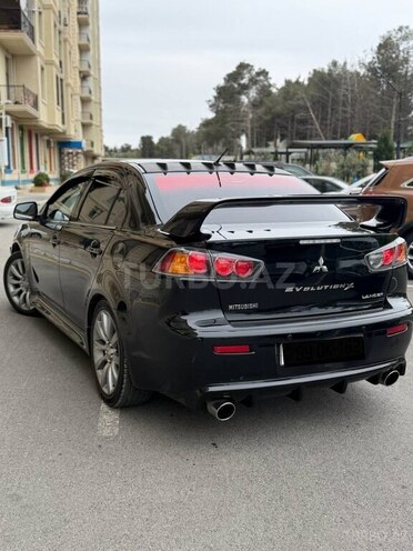 Mitsubishi Lancer-6