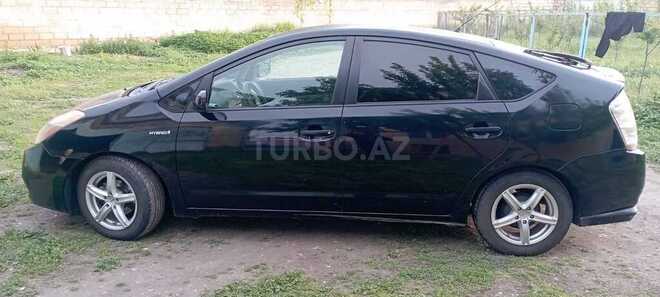 Toyota Prius-3