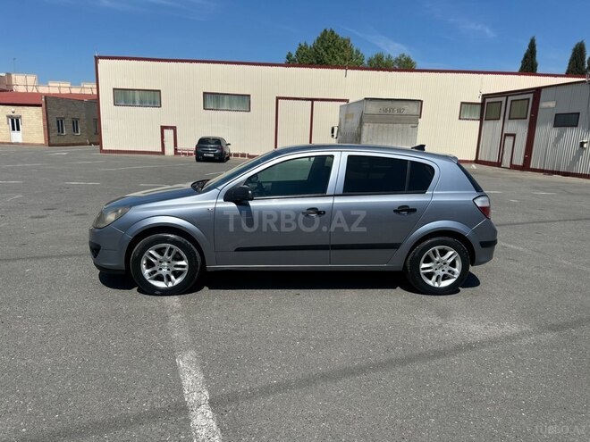 Opel Astra-3
