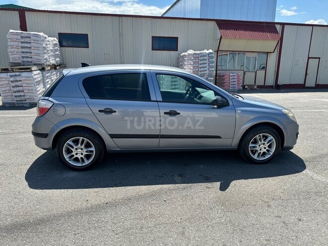 Opel Astra-7