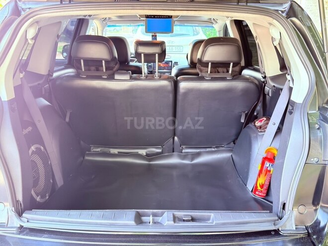 Mitsubishi Outlander-11