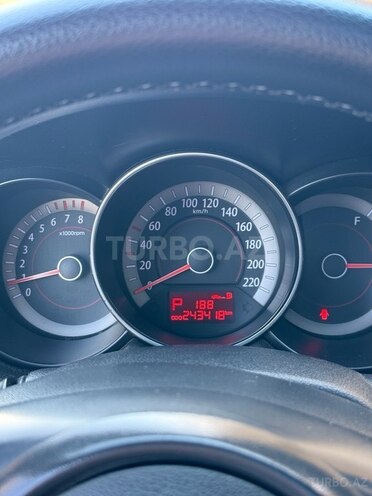 Kia Cerato-15