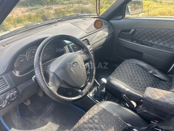 LADA (VAZ) Priora-8