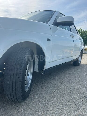 LADA (VAZ) Priora-9