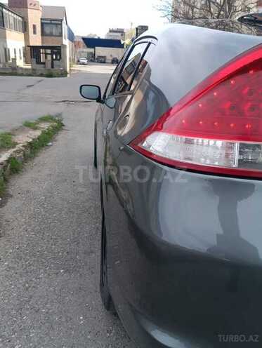 Honda Insight-7