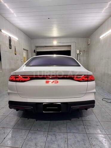 BYD Qin L-2