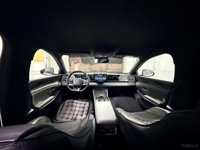 BYD Qin L-4