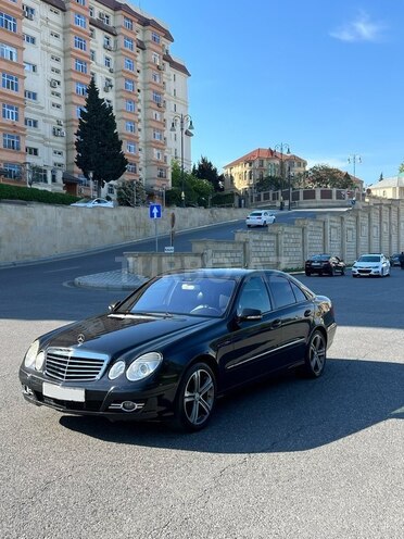 Mercedes E 220-3