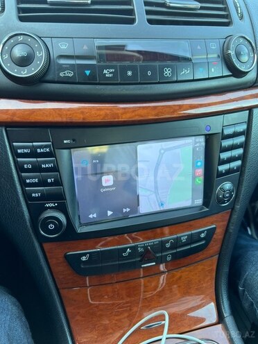 Mercedes E 220-8