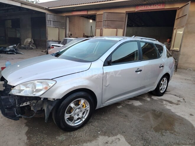 Kia Ceed SW-2