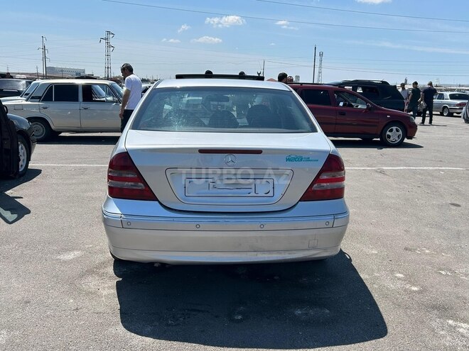Mercedes C 200-6