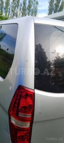 Hyundai H-1-9