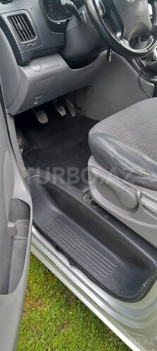 Hyundai H-1-21
