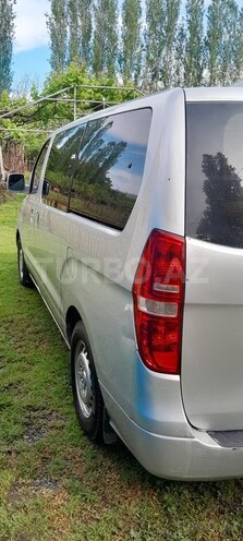 Hyundai H-1-11