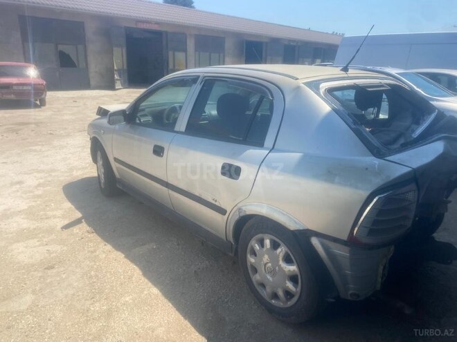 Opel Astra-4