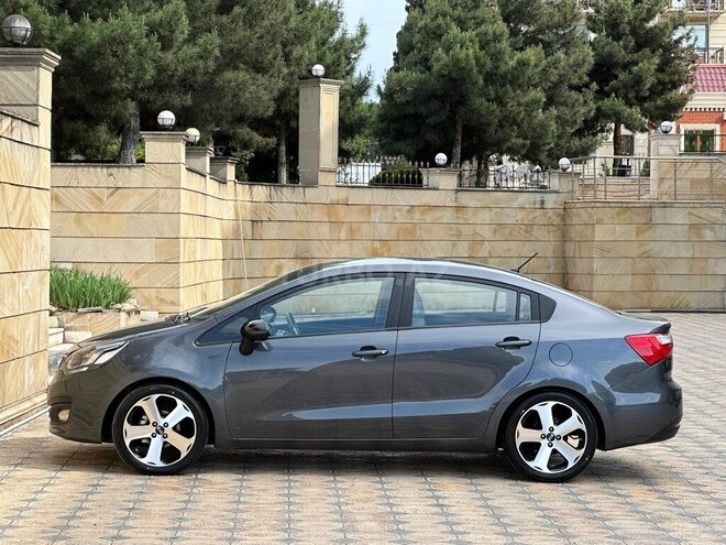 Kia Rio-6