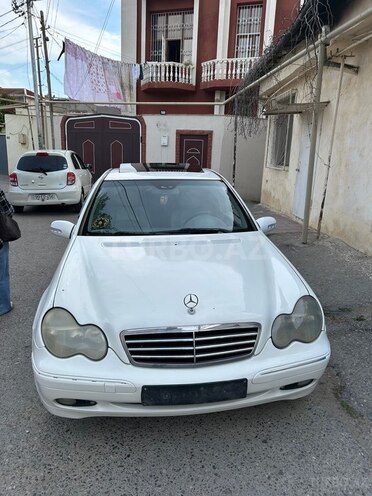 Mercedes C 230-1