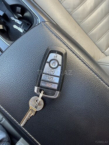 Ford Fusion (North America)-11