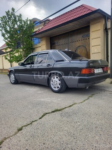 Mercedes 190-3