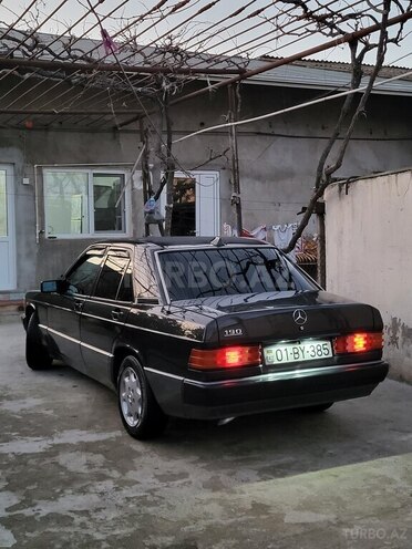 Mercedes 190-7
