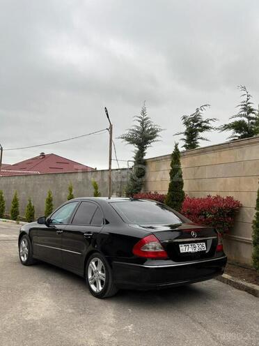 Mercedes E 280-2