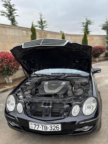 Mercedes E 280-13