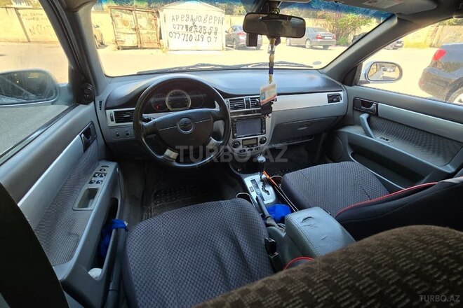 Chevrolet Lacetti-3