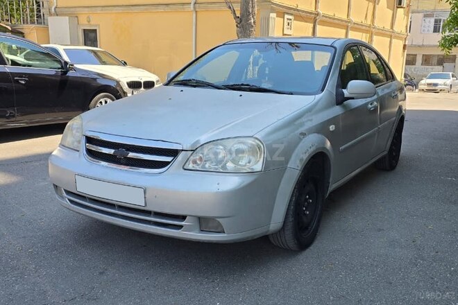 Chevrolet Lacetti-4