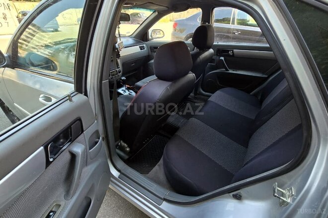 Chevrolet Lacetti-9