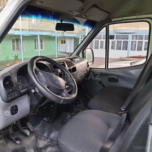 Ford Transit-2