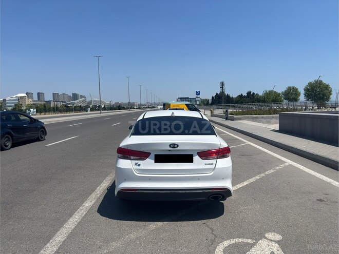 Kia K5-2